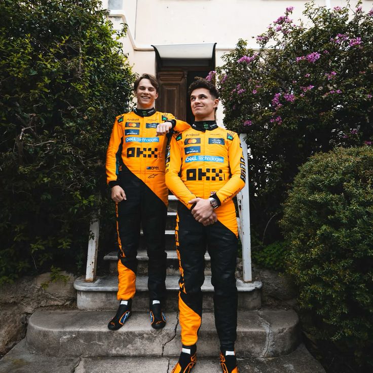 2025 F1 Racing Costume Worn by Lando Norris & Oscar Piastri SpeedX Gear